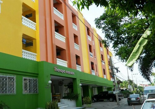 Thanapa Mansion - Hostel, Забронировать Хостел Отели Бангкока с парковкой, Парковка