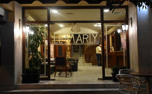 Le Marly Hotel, Забронировать Отель Отели Бейрута 3 звезды, рядом с Залив Зайтуна, 3*