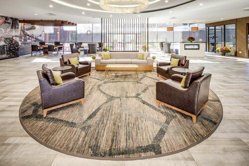 DoubleTree by Hilton Huntington, WV, Réserver Hôtel Huntington Virginie-Occidentale