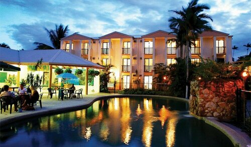 Bohemia Resort Cairns, Забронировать Курортный отель Кэрнс 