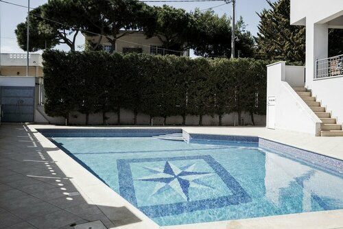 Villa dIrene-near athens airport , 200 meters from the beach davis, จอง วิลล่า Artemida 