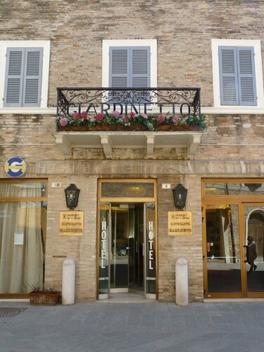 Hotel Giardinetto, Rezervați Hotel Loreto Conero