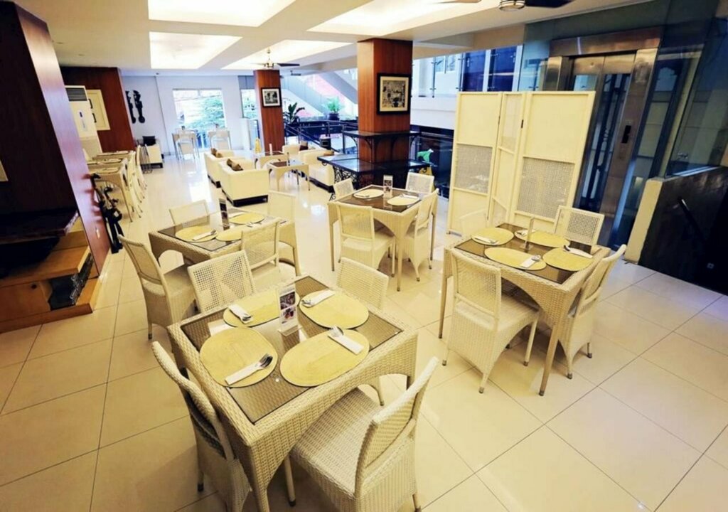 Pyrenees Jogja Hotel