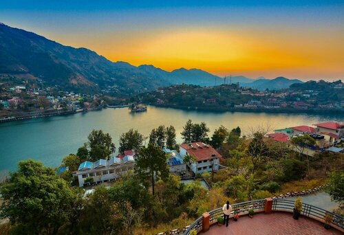 Rosewood Retreat Bhimtal, Забронировать Отель Бхимтал штат Уттаракханд
