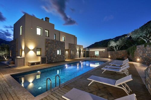 Villa Adagio, Забронировать Вилла Отели Пископианон с парковкой, Парковка
