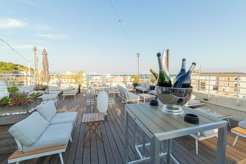 Hotel Imperial, Забронировать Отель Сет Étang de Thau, рядом с Plage de la Vigie