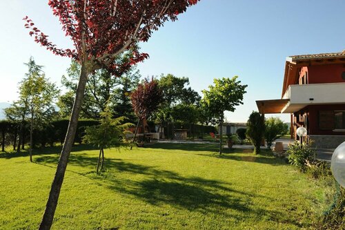 Country House Il Papavero, Забронировать Дом для отпуска Отели Баньоли-Ирпино с парковкой, Парковка