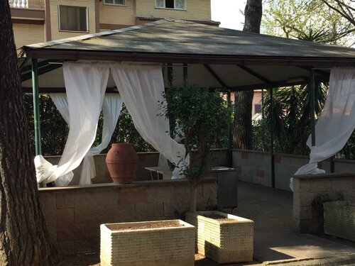 Hotel Bottaccio, Buchen Sie Hotel Frascati Castelli Romani