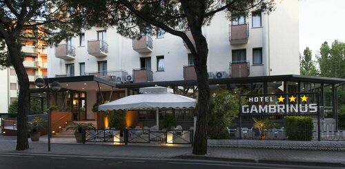 Hotel Gambrinus, Забронировать Отель Лидо ди Езоло Riviera Ovest