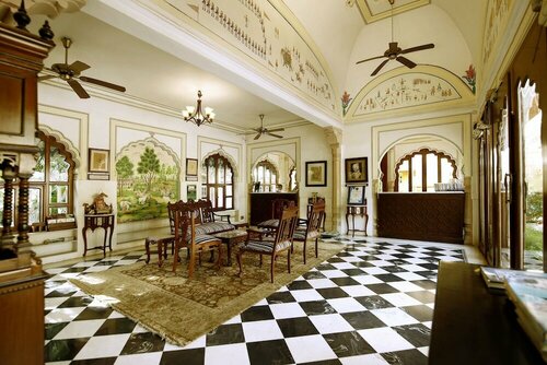 Hotel Narayan Niwas Palace, Забронировать Отель Джайсалмер штат Раджастхан, рядом с Форт Джайсалмер