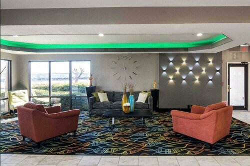 Days Inn by Wyndham Fort Worth North / Fossil Creek, Забронировать Отель Отели Форт-Уэрт с бассейном, Бассейн