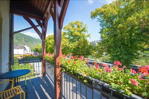Hotel Villa Vinum Cochem, Забронировать Отель Кохем Хунсрюк