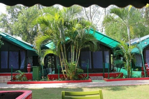 SandPebbles Bhitarkanika Jungle Resorts, Rezerwuj Hotel Righāgarh Orissa