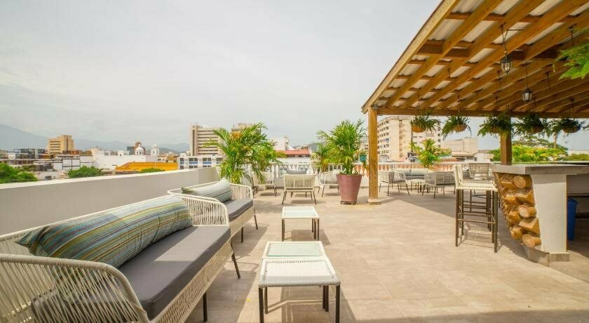 Hotel 1525 By Geh Suites