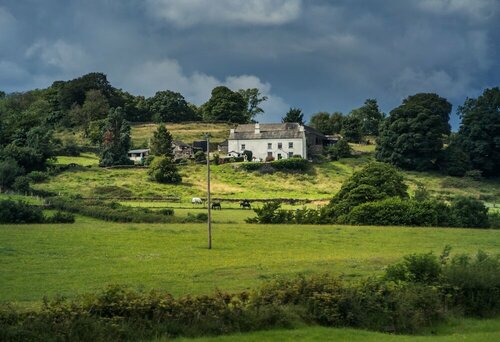 Greenbank Farmhouse, Book Bed and Breakfast Hoteller i Cumbria med parkering, Parkering