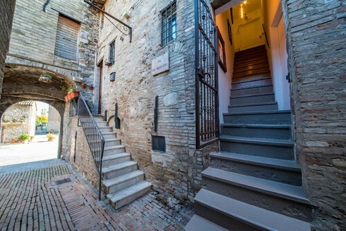 Hotel Assisivm Antica Dimora AD, Book Guesthouse Castelnuovo Umbria
