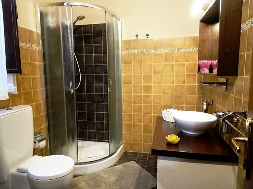 Guest House Le Ginestre Dell'Etna, Book Pension Hoteller i Sicilien med parkering, Parkering