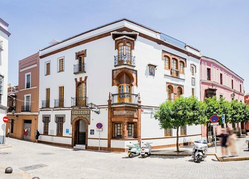 Casa Palacio La Casa Blanca Suites, Забронировать Апарт-отель Отели Провинции Севильи 3 звезды, 3*