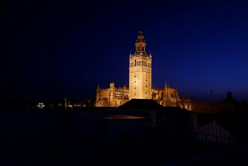 U-Sense Sevilla Catedral, Забронировать Апарт-отель Старый город Севилья, рядом с Королевский музей Маэстранса