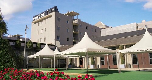 Apartamentos Vértice Sevilla Aljarafe, Забронировать Отель Отели Провинции Севильи 3 звезды, 3*