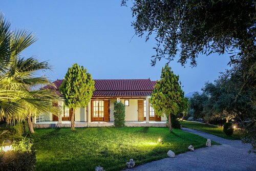 Lefkothea Villas with Large Pool, BBQ & Playground by Rentado, Забронировать Вилла Коттеджи Пигианос Кампос, Коттедж