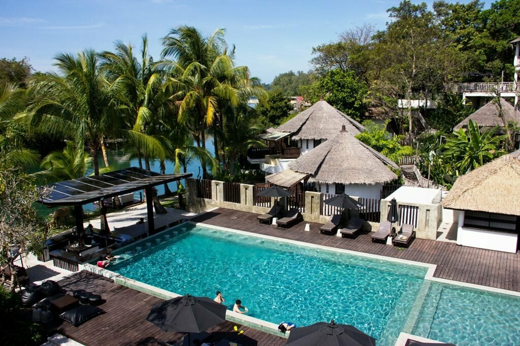 Aana Resort & SPA