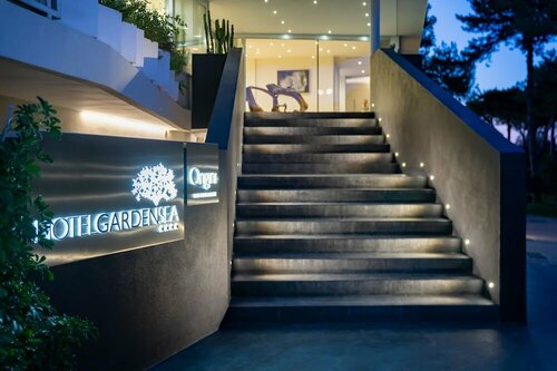 Hotel Garden Sea Wellness & Spa 4 stelle superior, Забронировать Отель Отели Линьяно-Саббьядоро с парковкой, Парковка