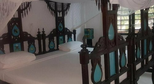 Scorpio Villas Resort, Забронировать Курортный отель Малинди Килифи