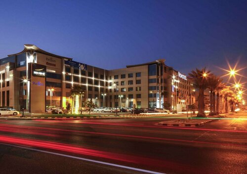 Novotel Dammam Business Park, Забронировать Отель Даммам Эш-Шаркия
