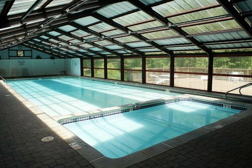 Alpine Crest Resort, Buchen Sie Resort Helen Georgia