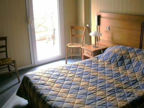 Hôtel Le Saint Pierre à St-Pierre de Chignac en Périgord, Забронировать Отель Сен-Пьер-де-Шиньяк White Perigord