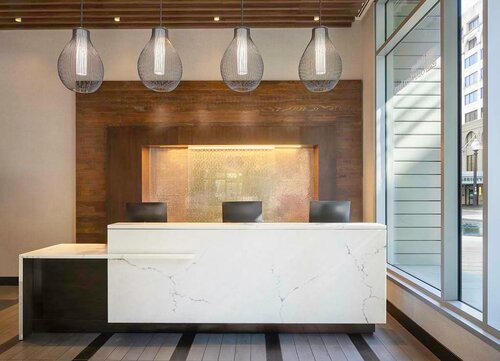 Hilton Garden Inn Washington DC/Georgetown Area, Забронировать Отель Отели Вашингтона с бассейном, рядом с Mahatma Gandhi Memorial, Бассейн