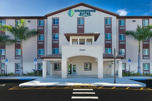 WoodSpring Suites Miramar, Buchen Sie Hotel Miramar Everglades-Nationalpark