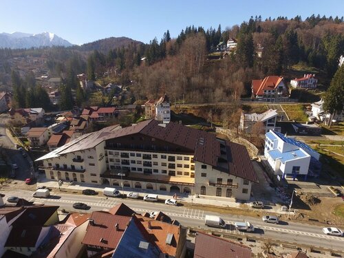 Hotel Carmen, Забронировать Отель Бизнес-отели Prahova Valley, 4* 5*