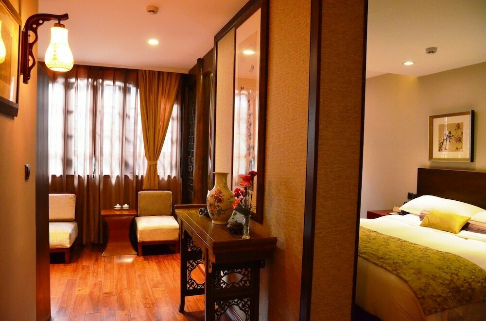 Chengdu Demenrenli Hotel