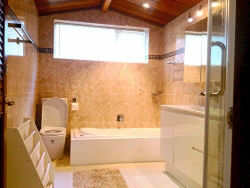 Castlepeak HomeStyle Accommodation, Забронировать Отель Беррили Новый Южный Уэльс