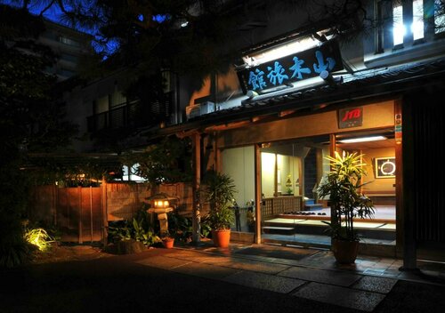 Atami Onsen Yamaki Ryokan, Забронировать Отель Атами Сидзуока