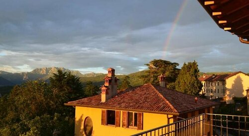 Daman Rooms&breakfast, Rezervovat Hotel Barzanò 