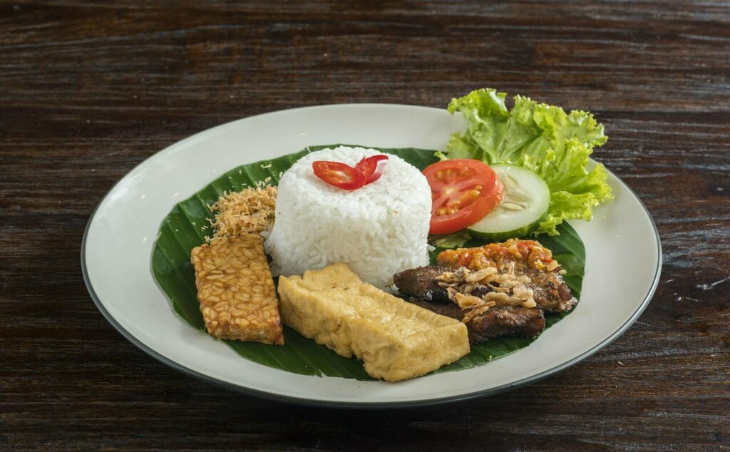Hotel 88 Kedungsari - Kedungdoro By WH