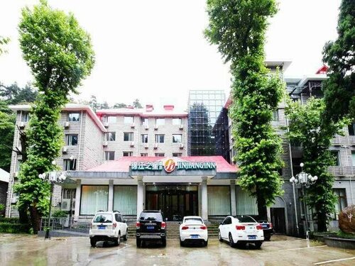 Jinjiang Inn select Lushan Scenic Xiangshan Road Yunzhong Hotel, Prenota Hotel Jiujiang Jiangxi