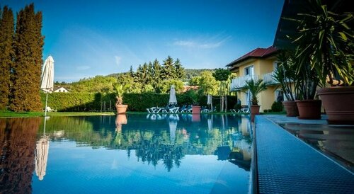 Gasthof Grüner Baum Ringl, Book Hotel Lower Austria Austria