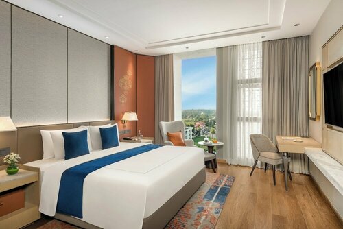 Taj Cochin International Airport, Kerala, Book Hotel Nedumbassery New Delhi