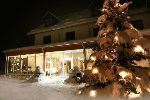 Beierleins Hotel & Catering GMBH, Забронировать Отель Отели Калленберг 3 звезды, 3*