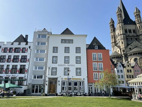 Rhein Hotel St. Martin, Забронировать Отель Отели Кельна 3 звезды, рядом с Выставочный комплекс Gürzenrich Köln, 3*