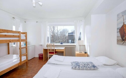Reykjavik Hostel Village, Забронировать Хостел Рейкьявик Хёвюдборгарсвайдид, рядом с Церковь Хадльгримскиркья