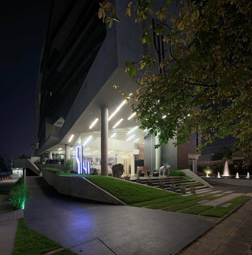 Nine Forty One Hotel, Rezervovat Hotel Hotely v Central Thailand s parkováním, Parkování