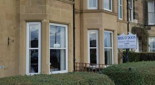 Brig O'Doon B&B, 예약 베드 앤드 브렉퍼스트 Lothian 주차 가능 호텔, 주차장