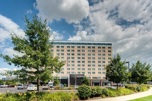 Hilton Minneapolis/Bloomington, Rezervați Hotel Hoteluri 4* în Minnesota, 4*