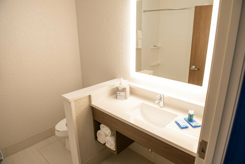 Holiday Inn Express & Suites - Dayton Southwest by IHG, Забронировать Отель Дейтон штат Огайо