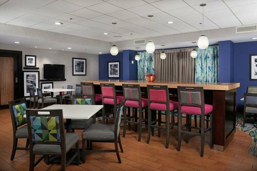 Hampton Inn Niagara Falls, Забронировать Отель Ниагара Фолс Буффало